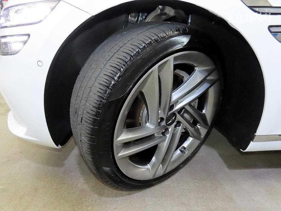 Genesis G80(RG3)2.5 Turbo Gasoline Direct Injection AWD - 20