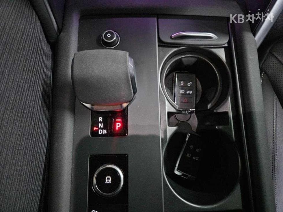 Land Rover 디스커버리5P360 R-Dynamic SE - 16