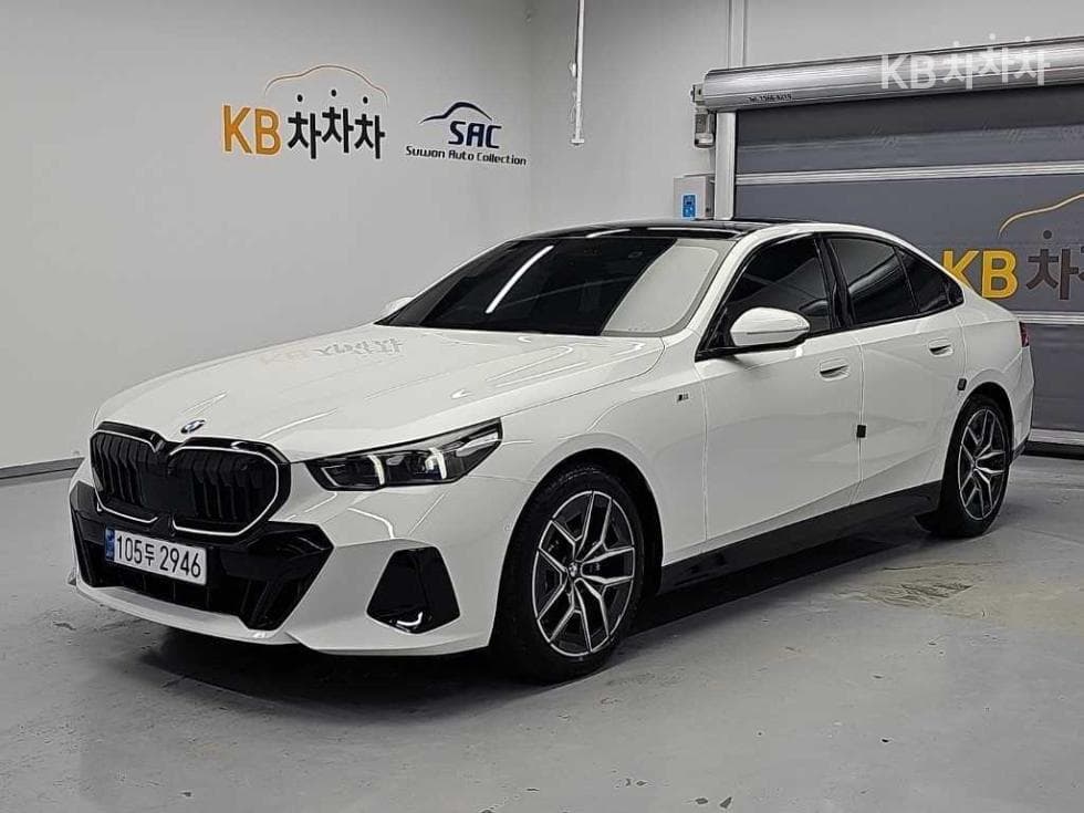 BMW Нов5 Серия(G60)520i M Sport - 2