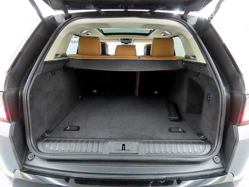 Land Rover New Range Rover Sport3.0 SDV6 HSE Dynamic - 18