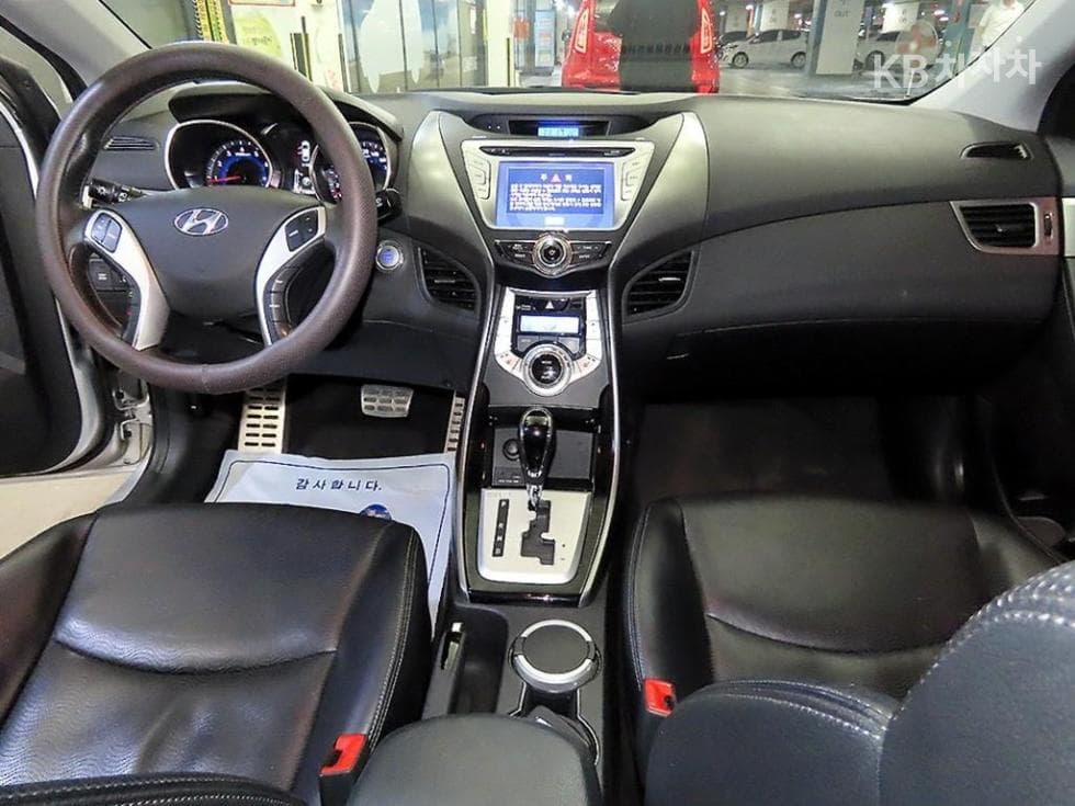 Hyundai Avante (Elantra)MDM16 GDi TOP - 10