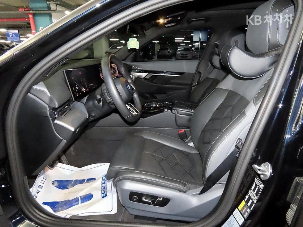 BMW New5 Series(G60)530e M Sport - 6