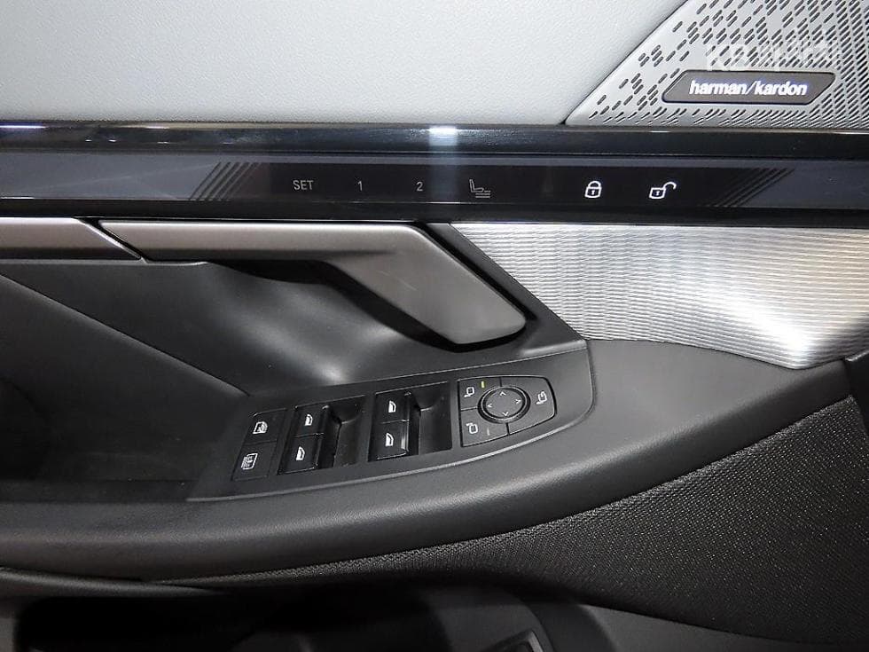 BMW New5 Series(G60)530e M Sport - 13