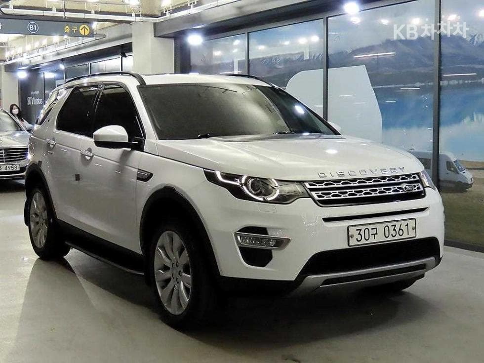 Land Rover 디스커버리 스포츠2.0 TD4 HSE Luxury - 2