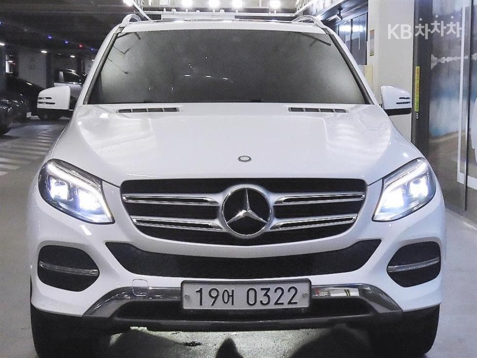 Mercedes-Benz GLE(W166)250 d 4Matic - 2