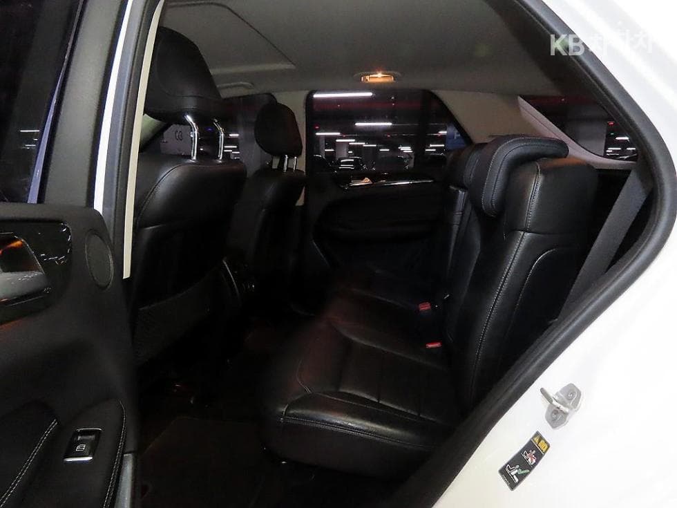 Mercedes-Benz GLE(W166)250 d 4Matic - 7