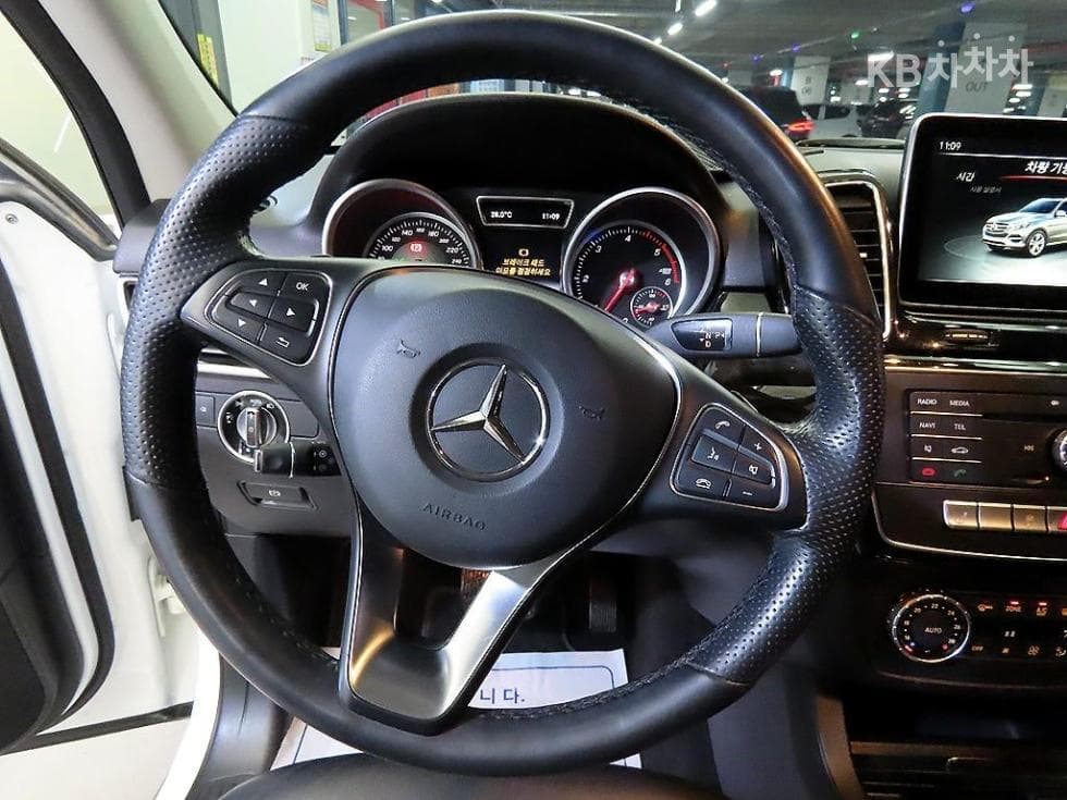 Mercedes-Benz GLE(W166)250 d 4Matic - 8