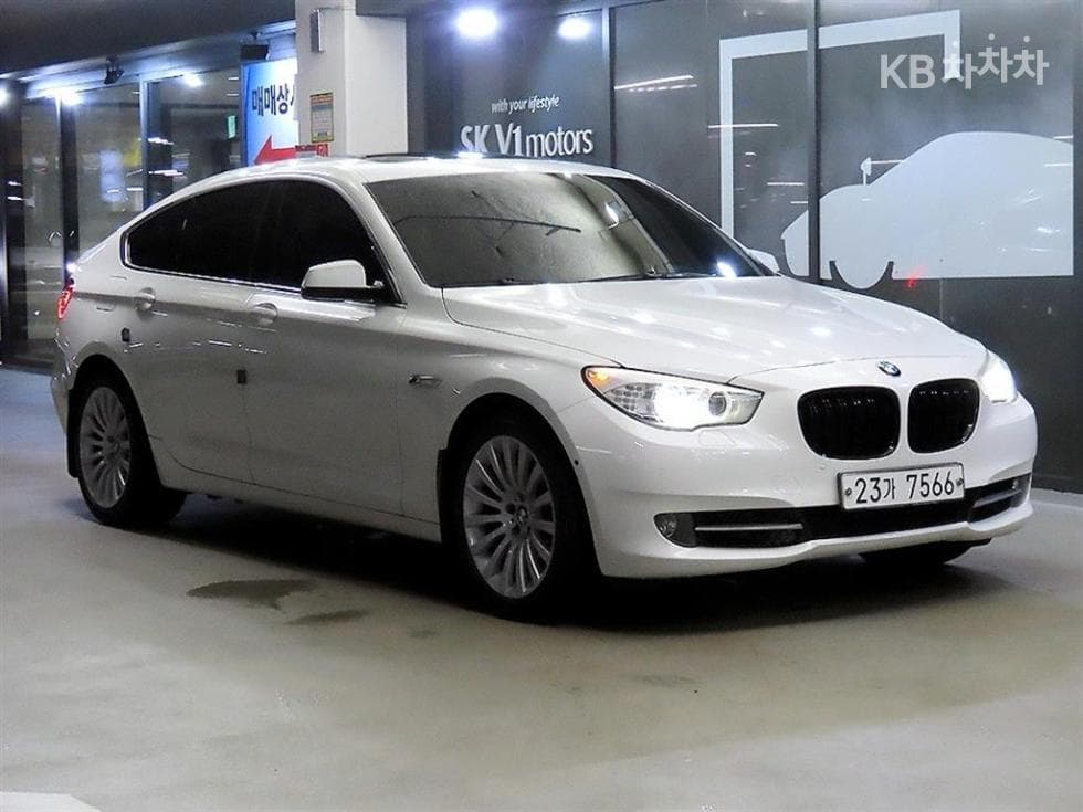 BMW Gran Turismo GT F07 (10년~13년) - Image 1