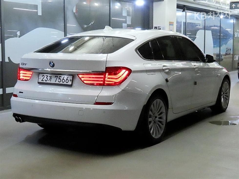 BMW Gran TurismoGT F07 - 4