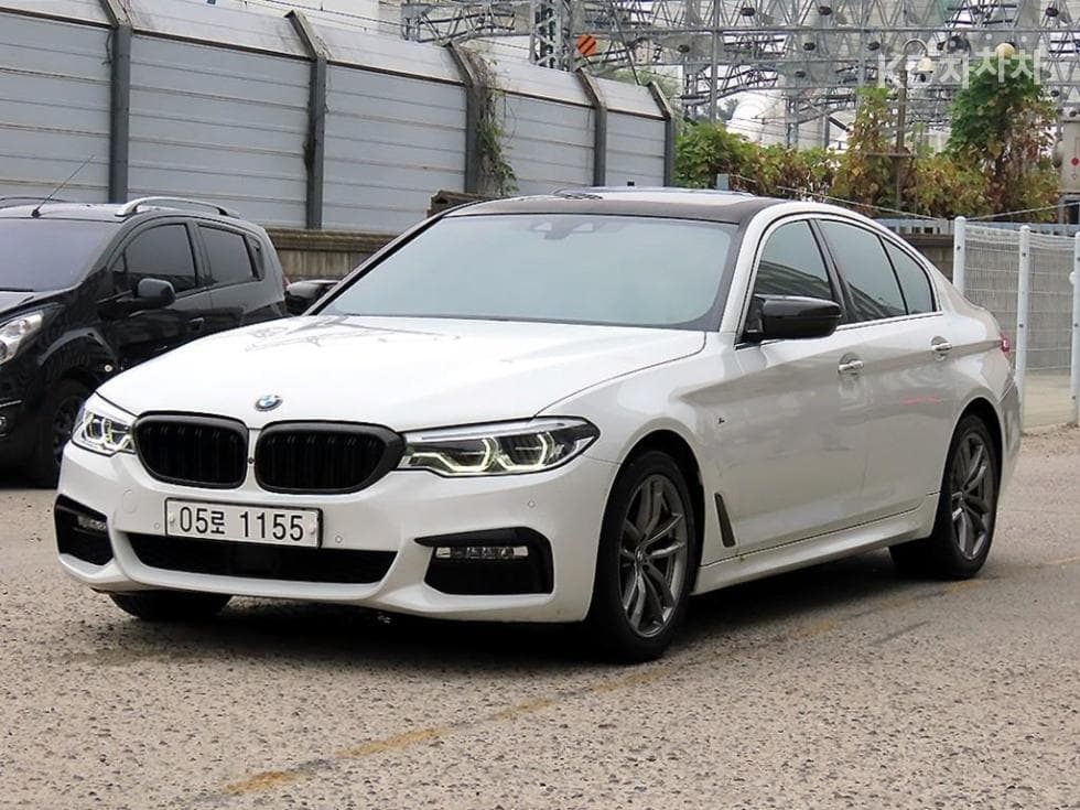 BMW 올Нов5 Серия (G30)520d xDrive M Sport Package Plus - 2