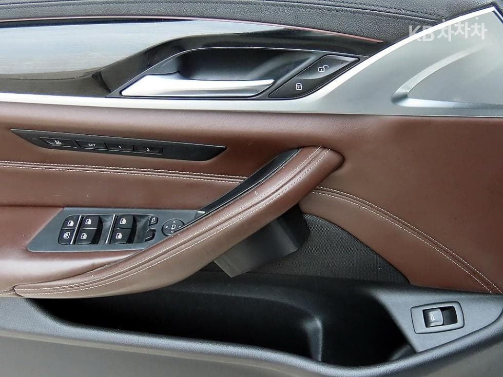 BMW 올Нов5 Серия (G30)520d xDrive M Sport Package Plus - 12