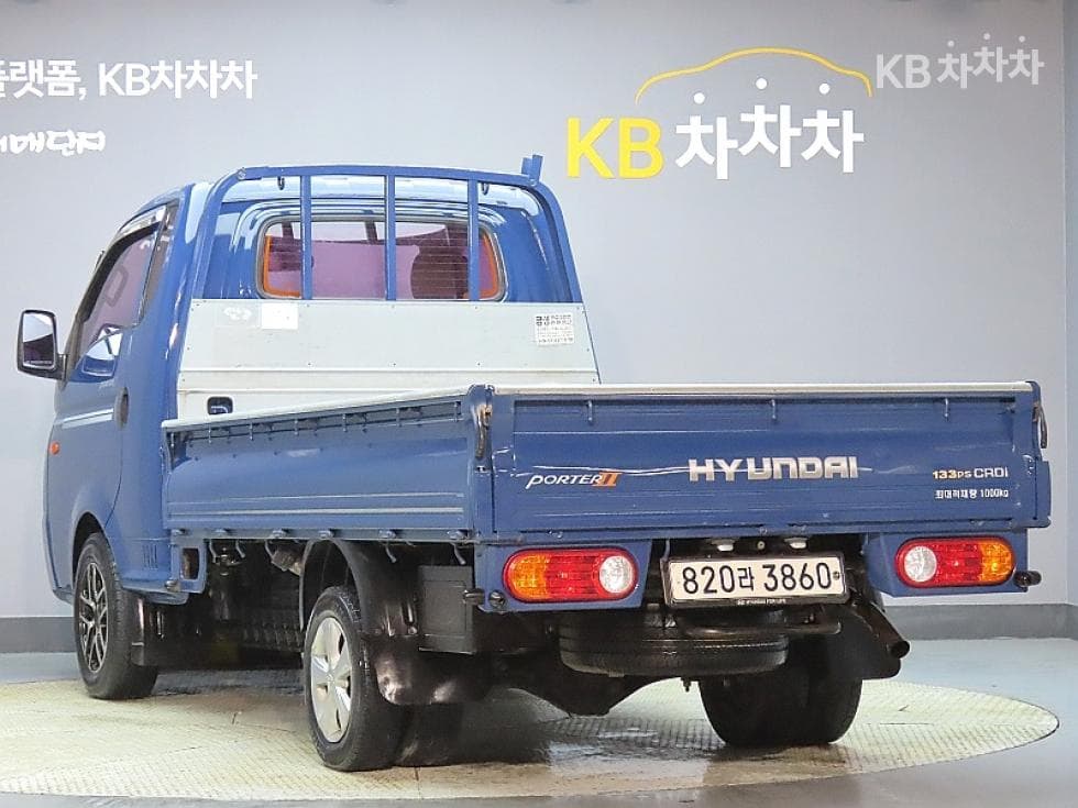Hyundai Porter 2Extra Long Super Cab CRDi SUP High-end Type - 4