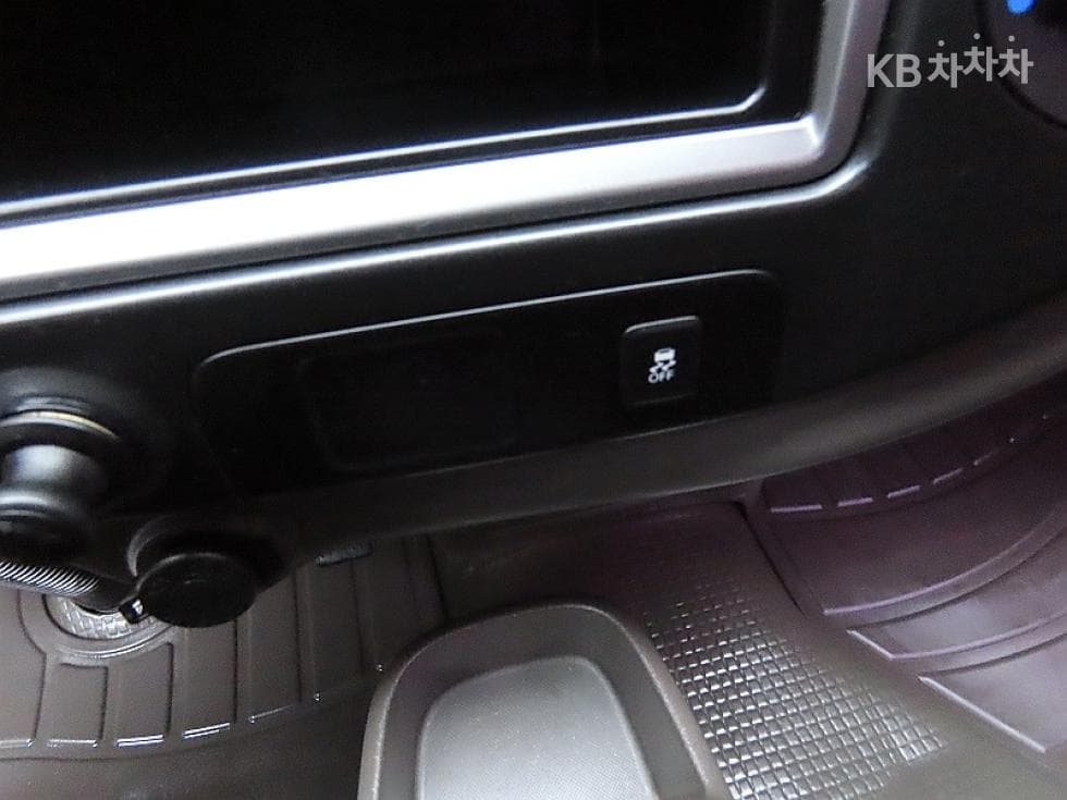 Hyundai Porter 2Extra Long Super Cab CRDi SUP High-end Type - 13
