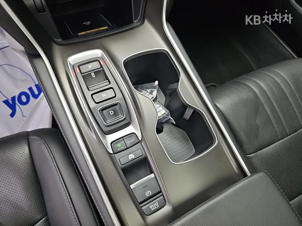 혼다 어코드 10세대Hybrid 2.0 Touring - 8