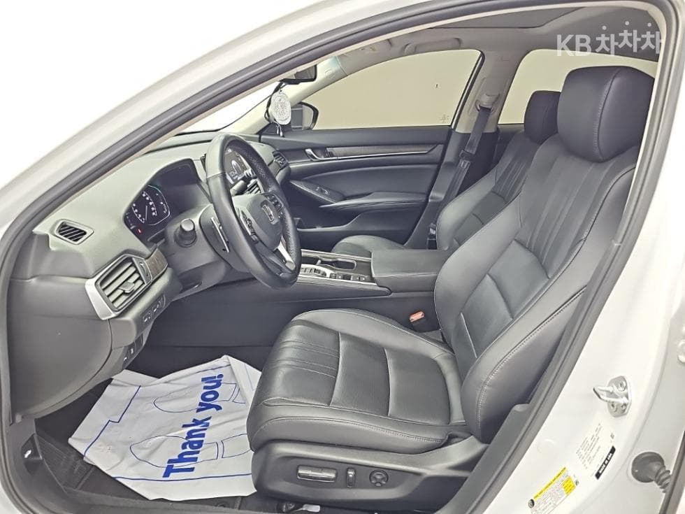 혼다 어코드 10세대Hybrid 2.0 Touring - 11