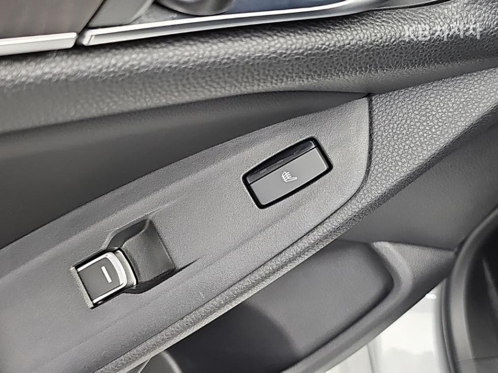 혼다 어코드 10세대Hybrid 2.0 Touring - 13