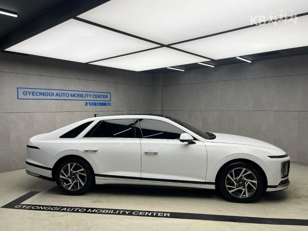 Хюндай Ди Всеново Grandeur (Azera) Хибрид1.6 Турбо Бензин Exclusive - 2
