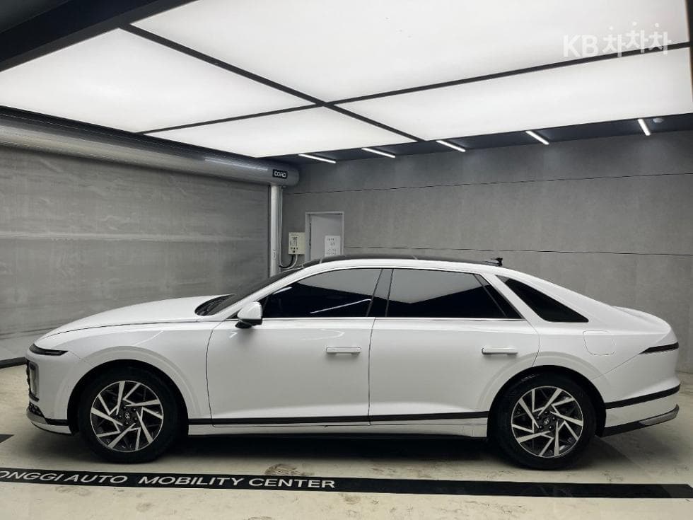 Хюндай Ди Всеново Grandeur (Azera) Хибрид1.6 Турбо Бензин Exclusive - 4