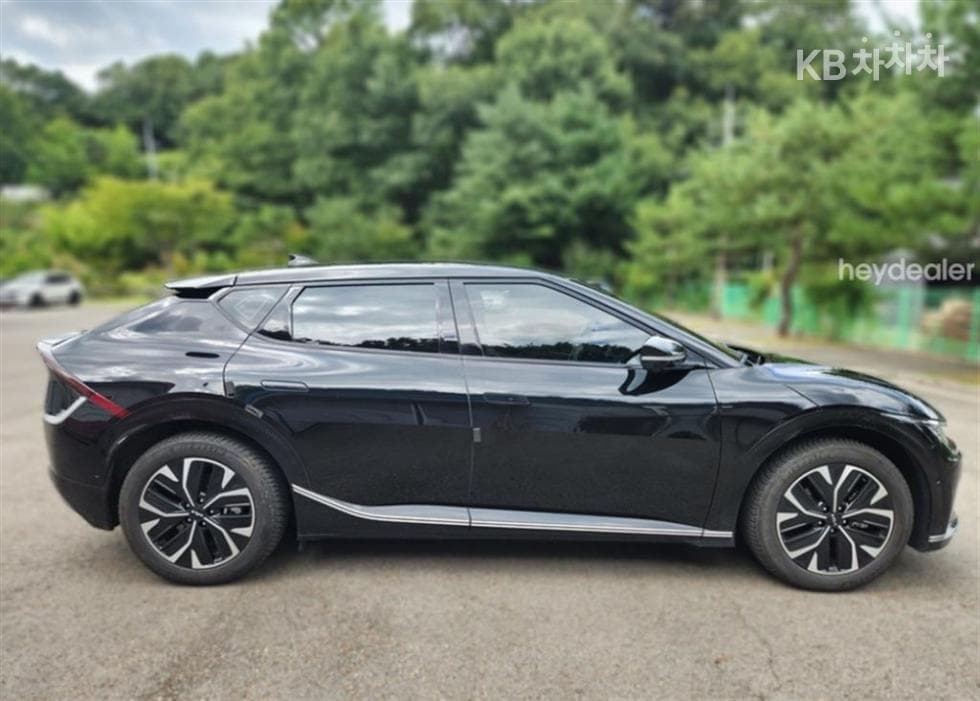 Киа EV6롱 레Местен지 2WD 어스 - 4