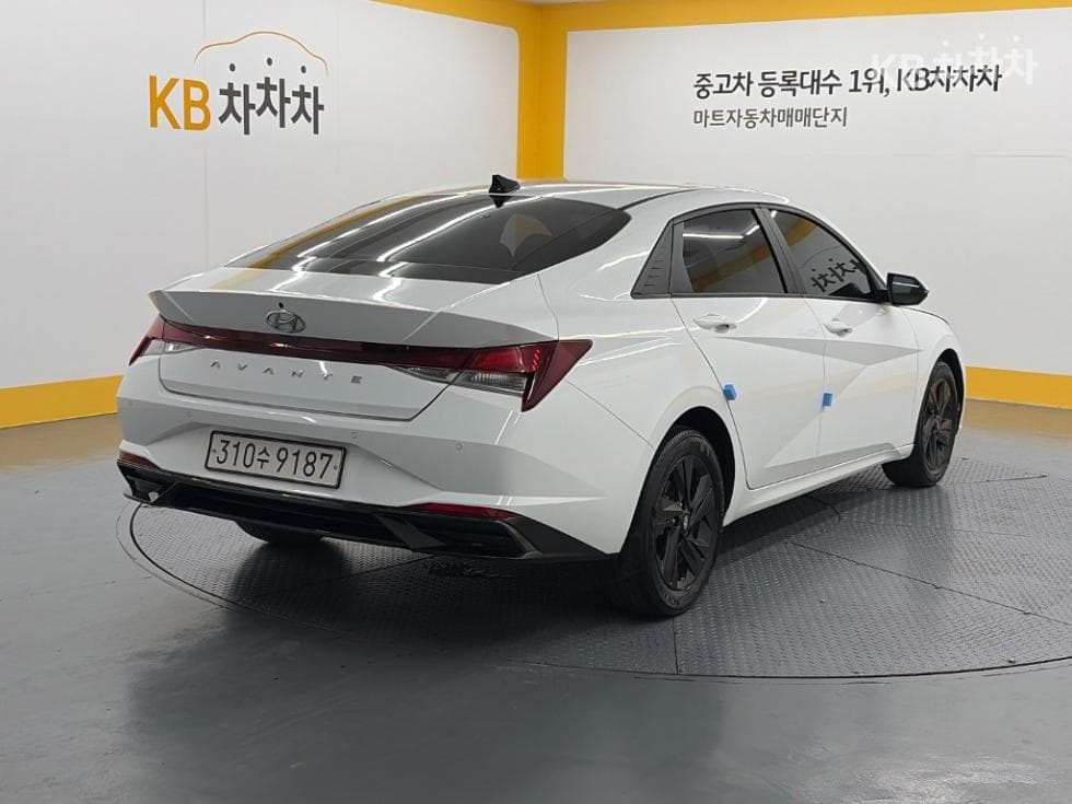 Hyundai All New Avante (Elantra)(CN7)1.6 Gasoline Modern - 4