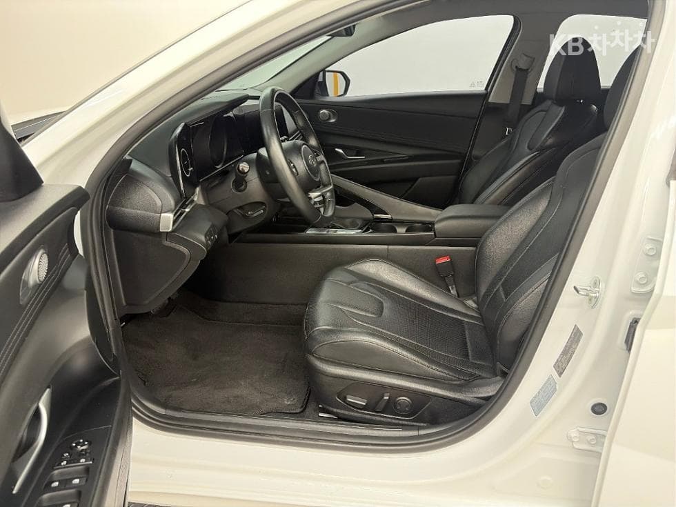 Hyundai All New Avante (Elantra)(CN7)1.6 Gasoline Modern - 11