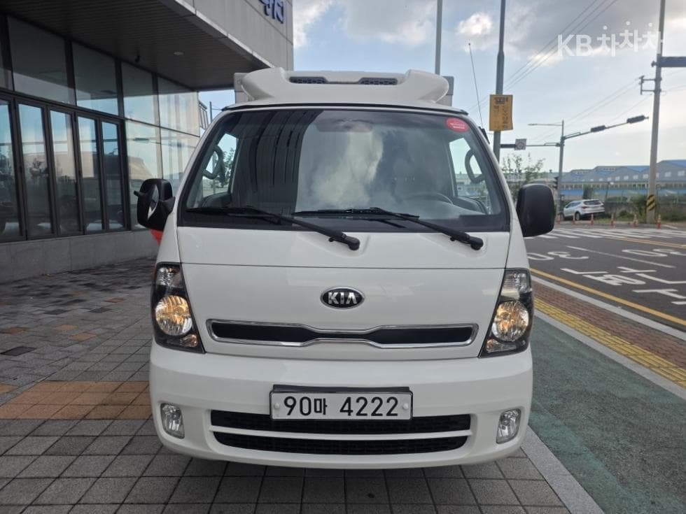 Kia Bongo 3 (light truck)1 Ton 냉동Top (Cargo)차 Extra Long 경제형 King Cab Deluxe - 3
