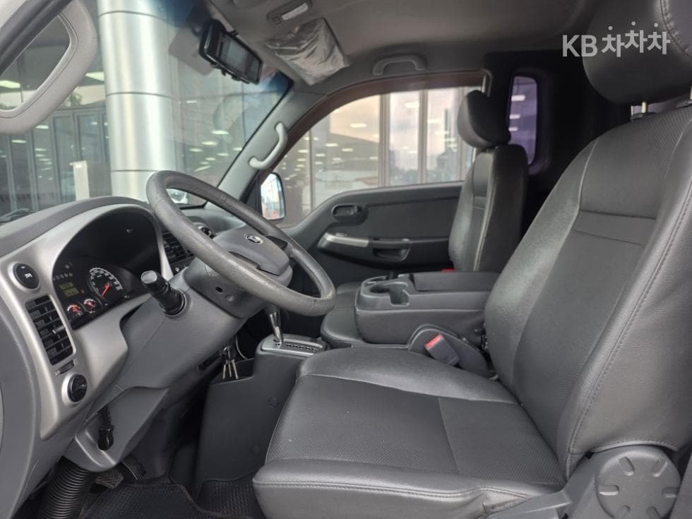 Kia Bongo 3 (light truck)1 Ton 냉동Top (Cargo)차 Extra Long 경제형 King Cab Deluxe - 14