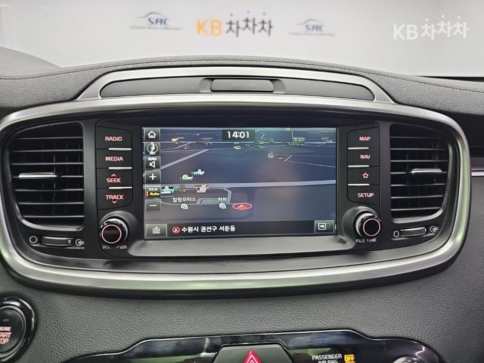 Киа The New (фейслифт) Sorento2.2 Дизел 2WD 마스터 - 16