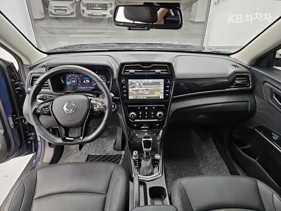 KG Mobility Very New (facelift/refresh; particularly for Tivoli) TivoliGasoline V5 2WD Standard - 7