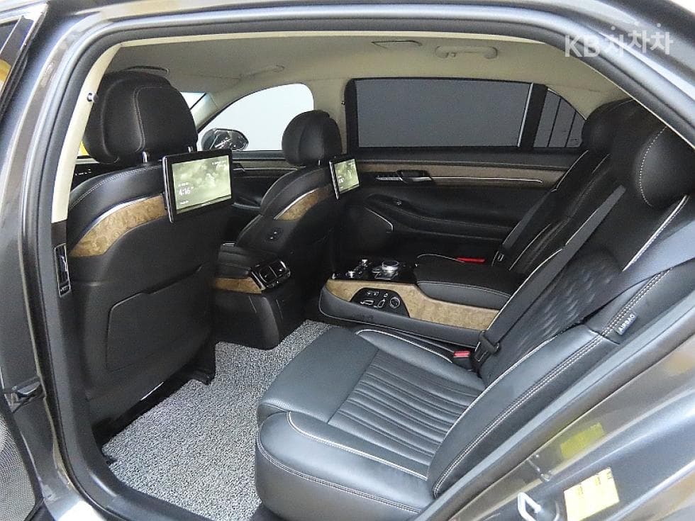 Дженезис G905.0 GDi AWD Престиж - 11