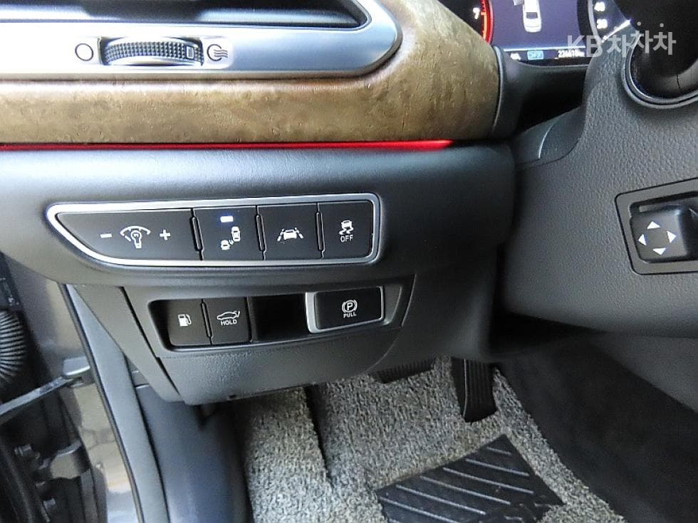 Дженезис G905.0 GDi AWD Престиж - 12
