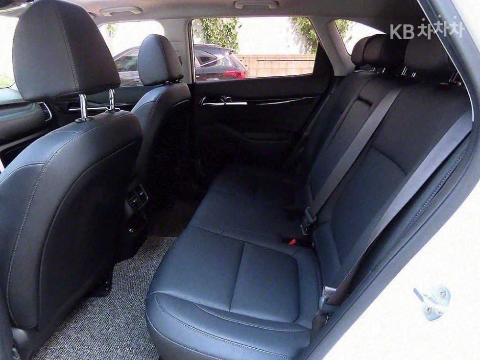 Kia Seltos1.6 Gasoline Turbo 2WD Noblesse - 6