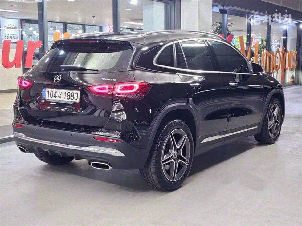 Mercedes-Benz GLA H247250 4Matic Standard - 4