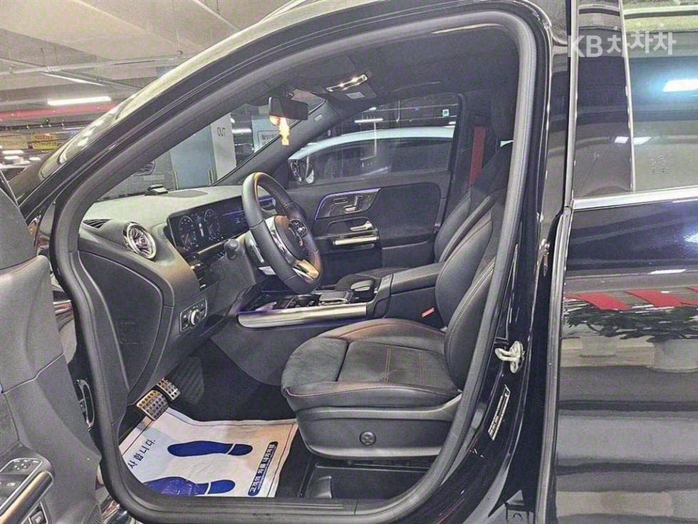Mercedes-Benz GLA H247250 4Matic Standard - 6