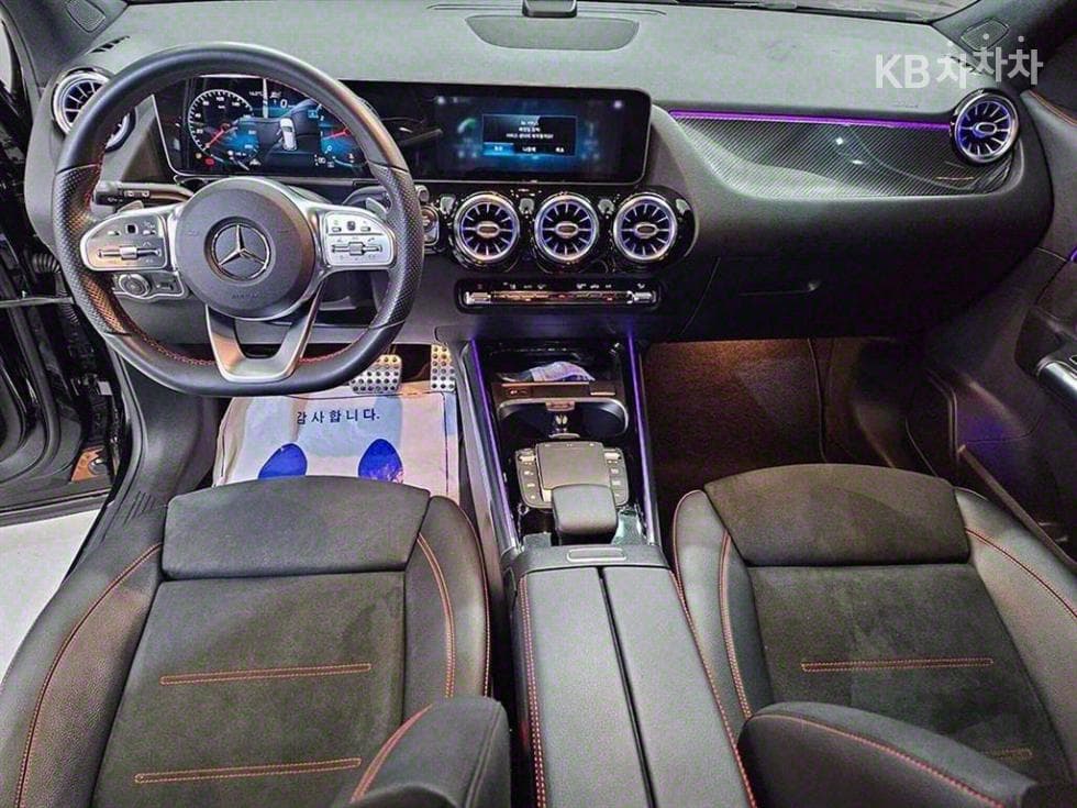 Mercedes-Benz GLA H247250 4Matic Standard - 8