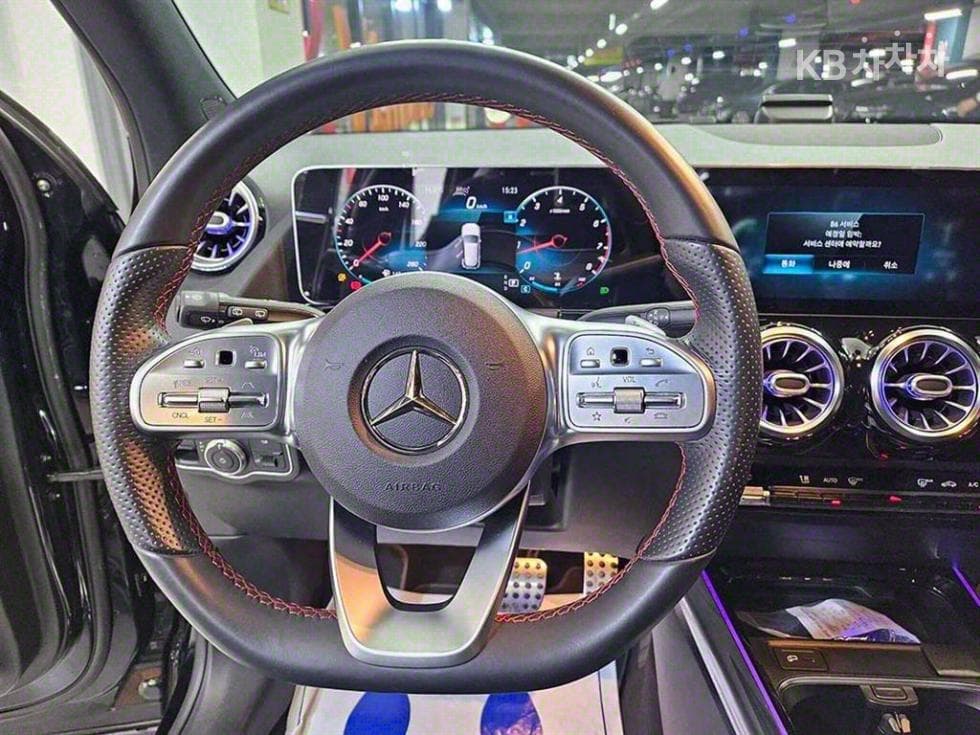 Mercedes-Benz GLA H247250 4Matic Standard - 9