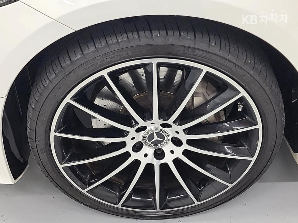 Mercedes-Benz CLS클래스(C257)CLS 450 4MATIC AMG Line - 25