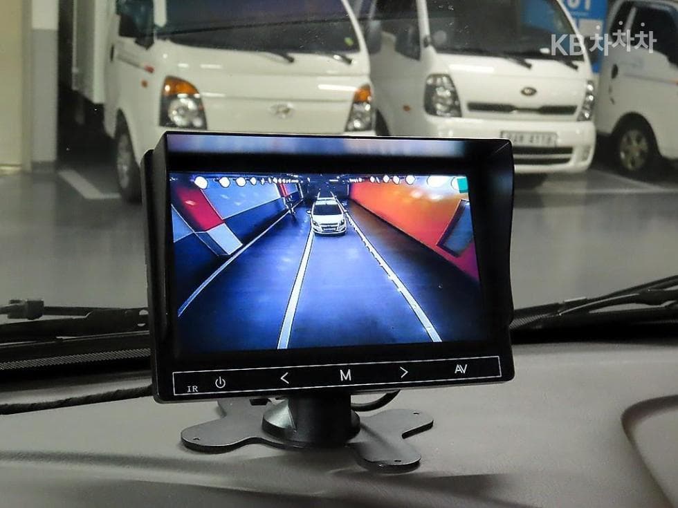 Hyundai Porter 2Camper / Camping car - 10