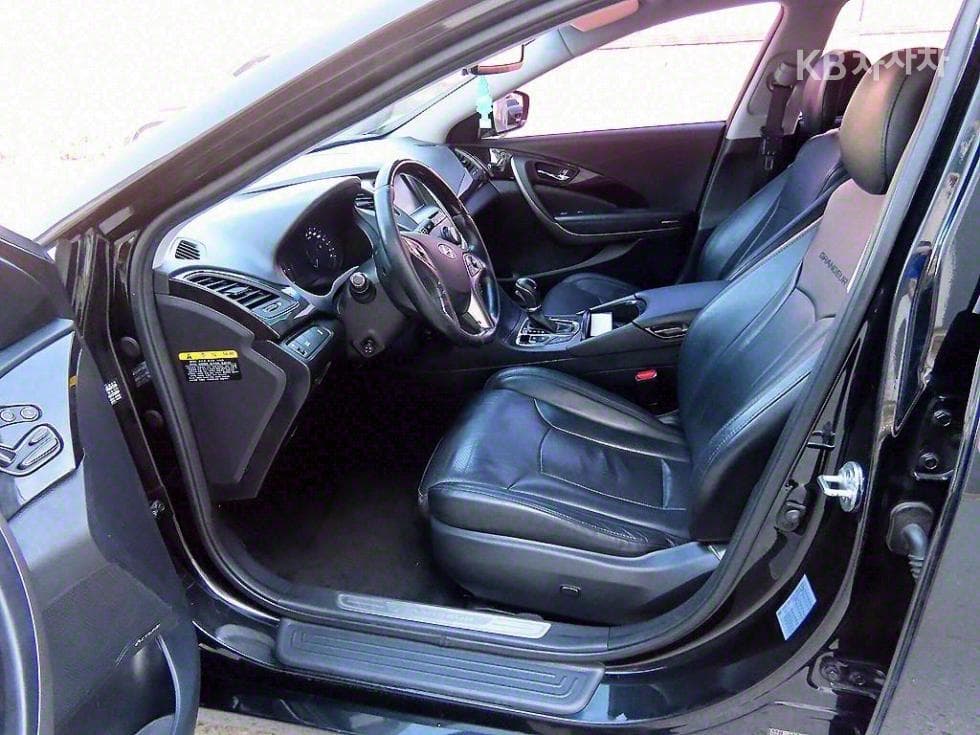 Hyundai Grandeur (Azera)HGHG300 Exclusive - 5