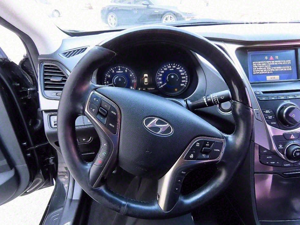 Hyundai Grandeur (Azera)HGHG300 Exclusive - 8