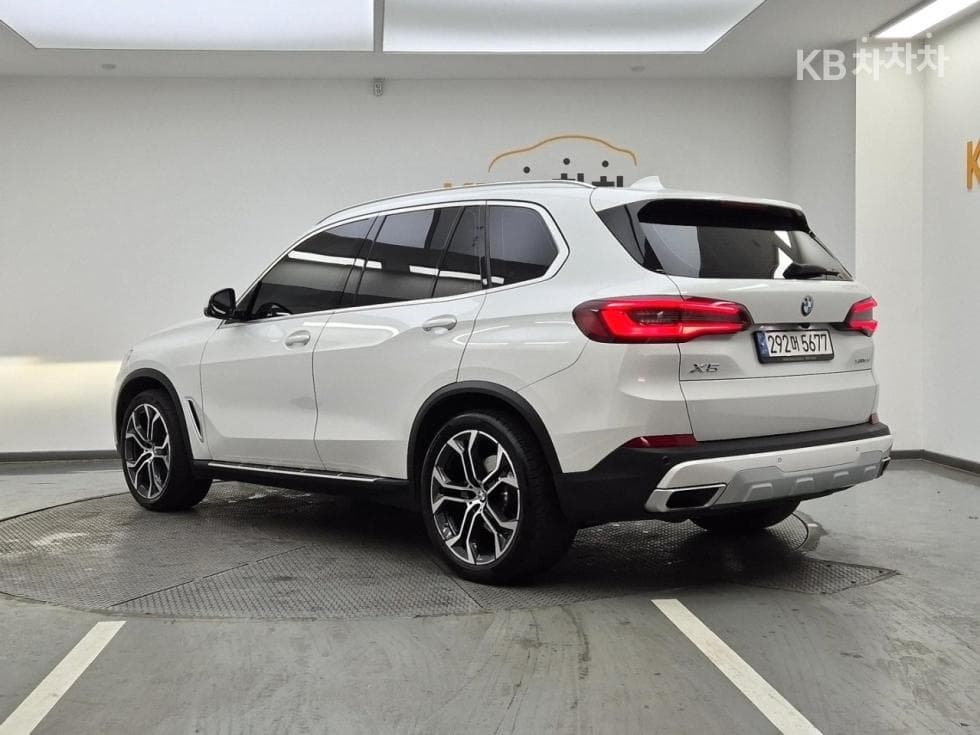 BMW X5 (G05)xDrive 30d xLine - 3