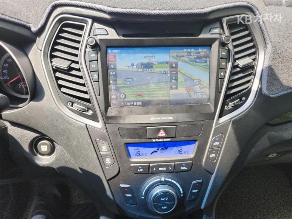 Хюндай Санта Фе DMХонда R-двигател 2.0 дизел 2WD PREMIUM Стандартен - 15