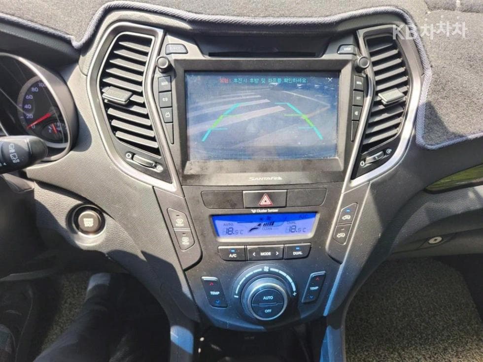 Хюндай Санта Фе DMХонда R-двигател 2.0 дизел 2WD PREMIUM Стандартен - 16