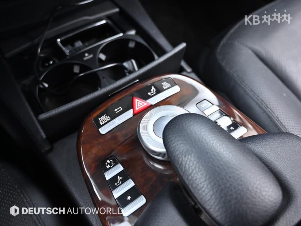 Mercedes-Benz Нов S-КласS320 CDI W221 - 17