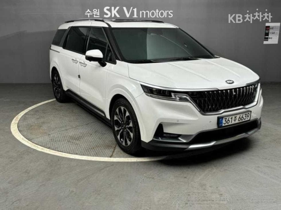 Kia Carnival 4th generationD2.2 9-seater Signature - 2
