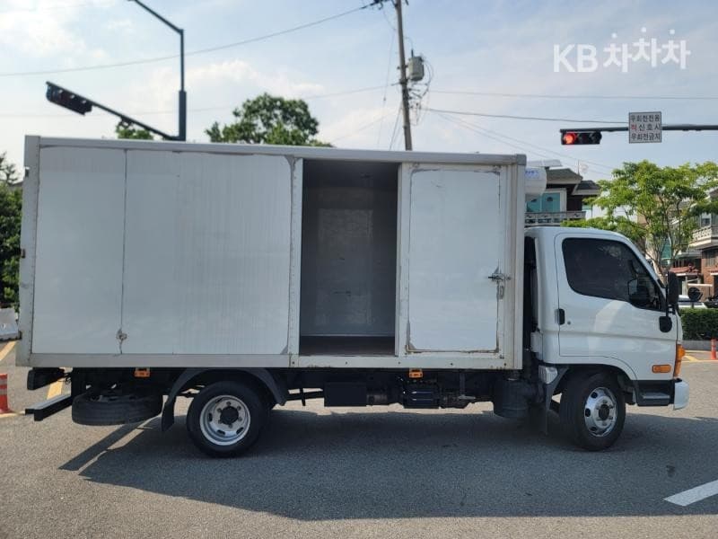 Hyundai Mighty 큐티냉장Top (Cargo)차 일반캡 - - 5