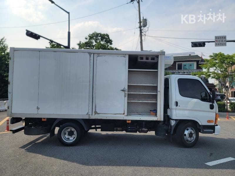 Hyundai Mighty 큐티냉장Top (Cargo)차 일반캡 - - 6