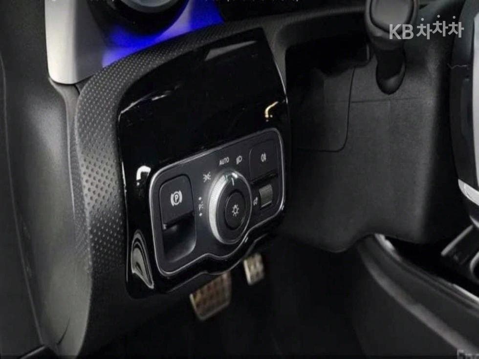 Mercedes-Benz CLA클래스(C118)CLA 250 4MATIC - 16