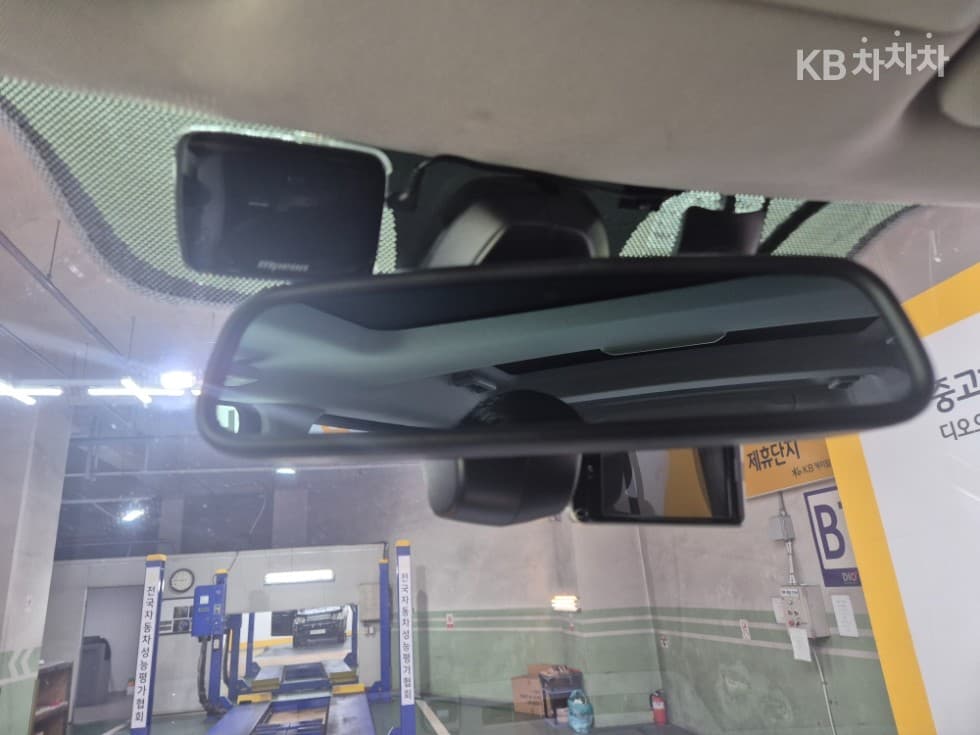 Land Rover 디스커버리43.0 SDV6 HSE Стандартен - 11