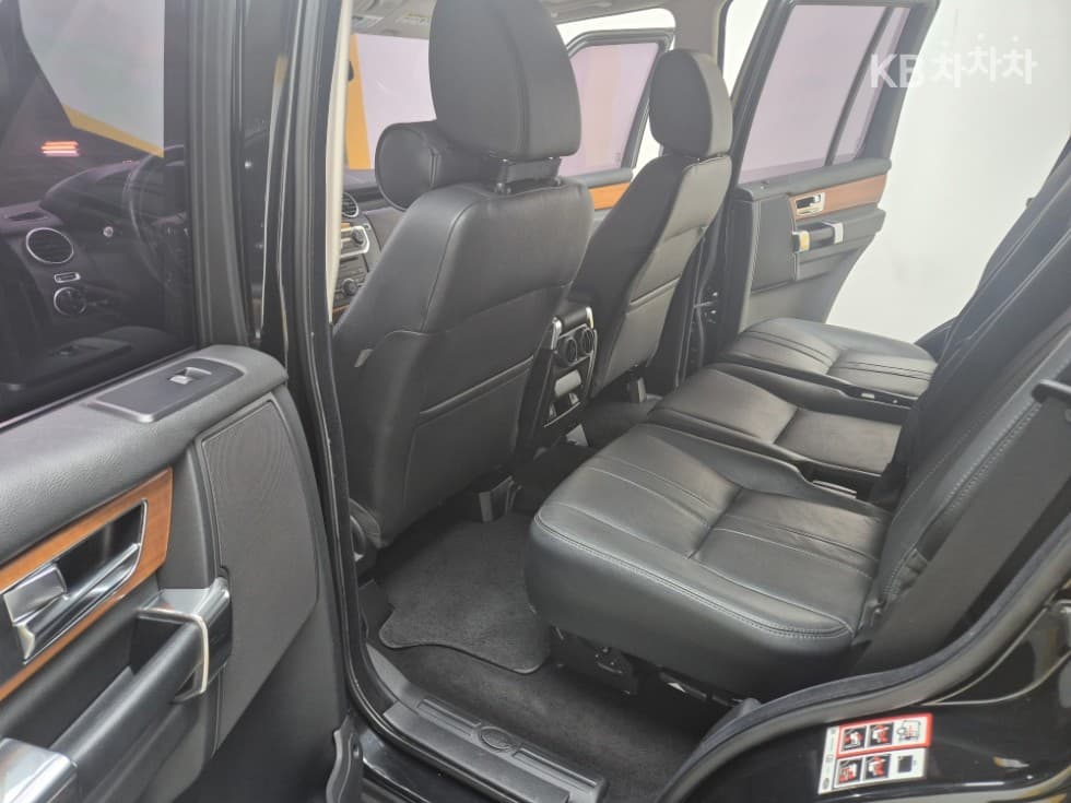 Land Rover 디스커버리43.0 SDV6 HSE Стандартен - 17